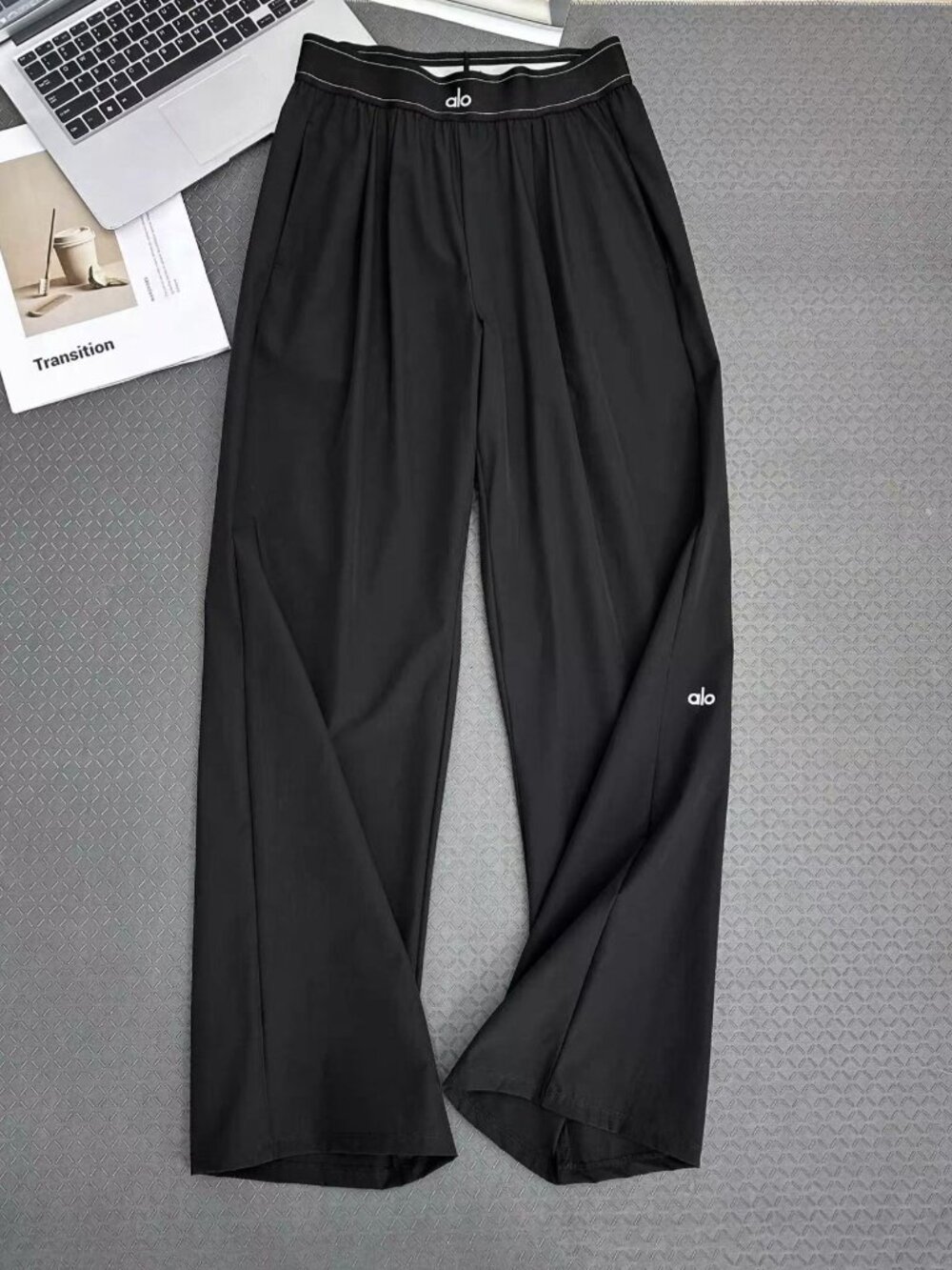 Women’s ALO Yoga Black Suit Up Pants (Regular 30-inch)😉Athleisure Office💻